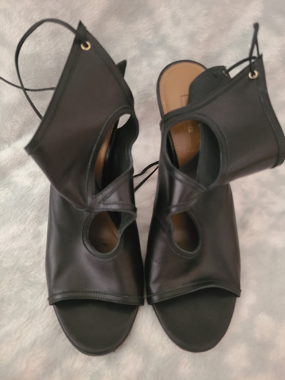 Aquazzura Black Leather Cutout Lace-Up Stiletto Booties Size 8 - Picture 6 of 9